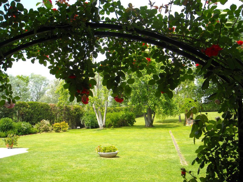 Torre Dei Frati Bed & Breakfast フォッサーノ エクステリア 写真